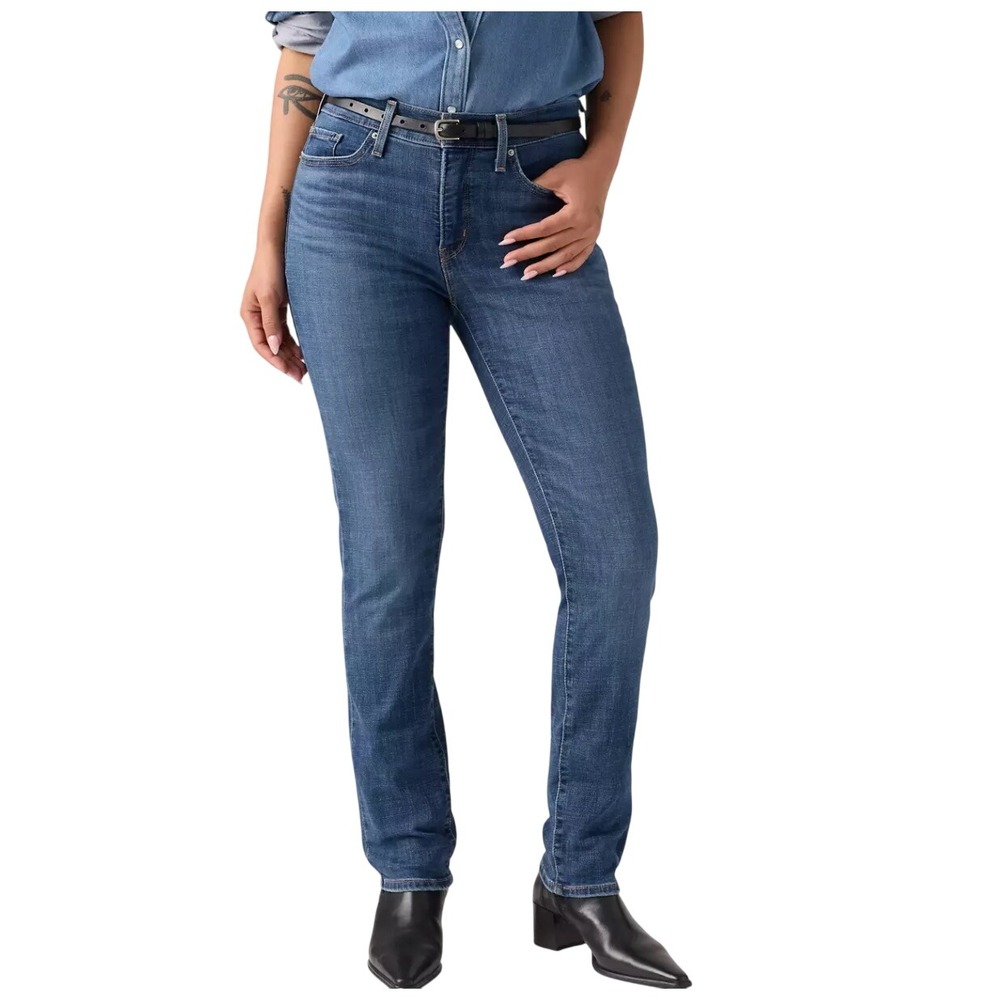 Levi's 312 Shaping Slim Women's Jeans Size 32 Medium Wash Denim Tummy Control